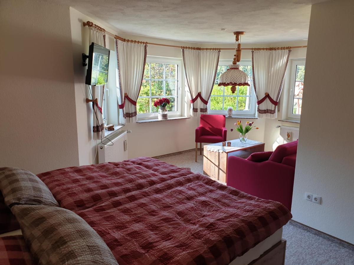 Apartment Augustenhofblick Бад Ласфе Екстериор снимка