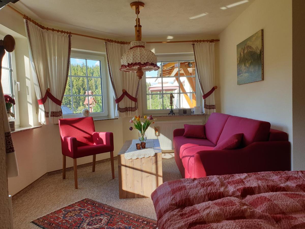 Apartment Augustenhofblick Бад Ласфе Екстериор снимка